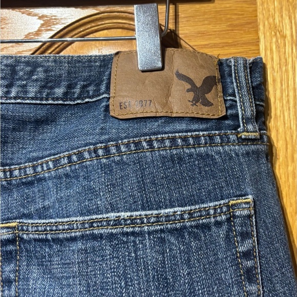 American Eagle Outfitters Medium Wash Original Straight Leg Men’s Jeans 32x32 - Picture 4 of 10